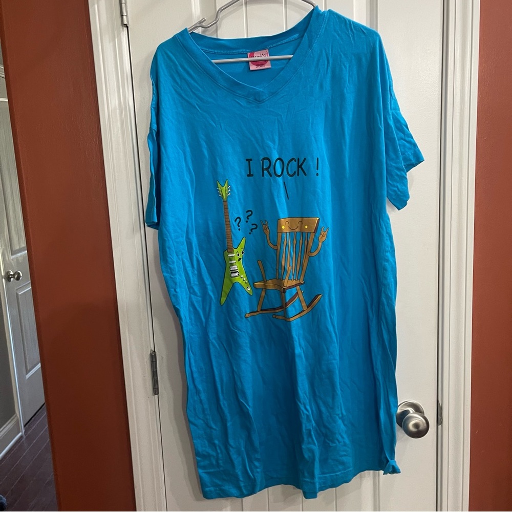 “I Rock” Women’s Sleep Shirt - One Size